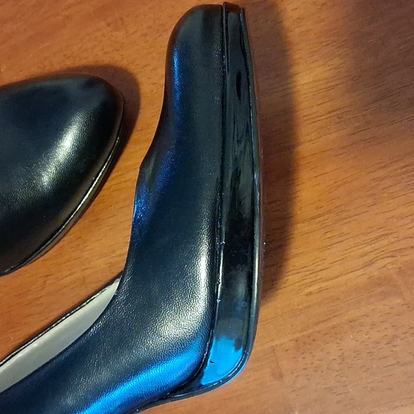 NINE WEST Elegant Black Leather Pumps Heels Classic Sz 7.5M - Picture 7 of 8